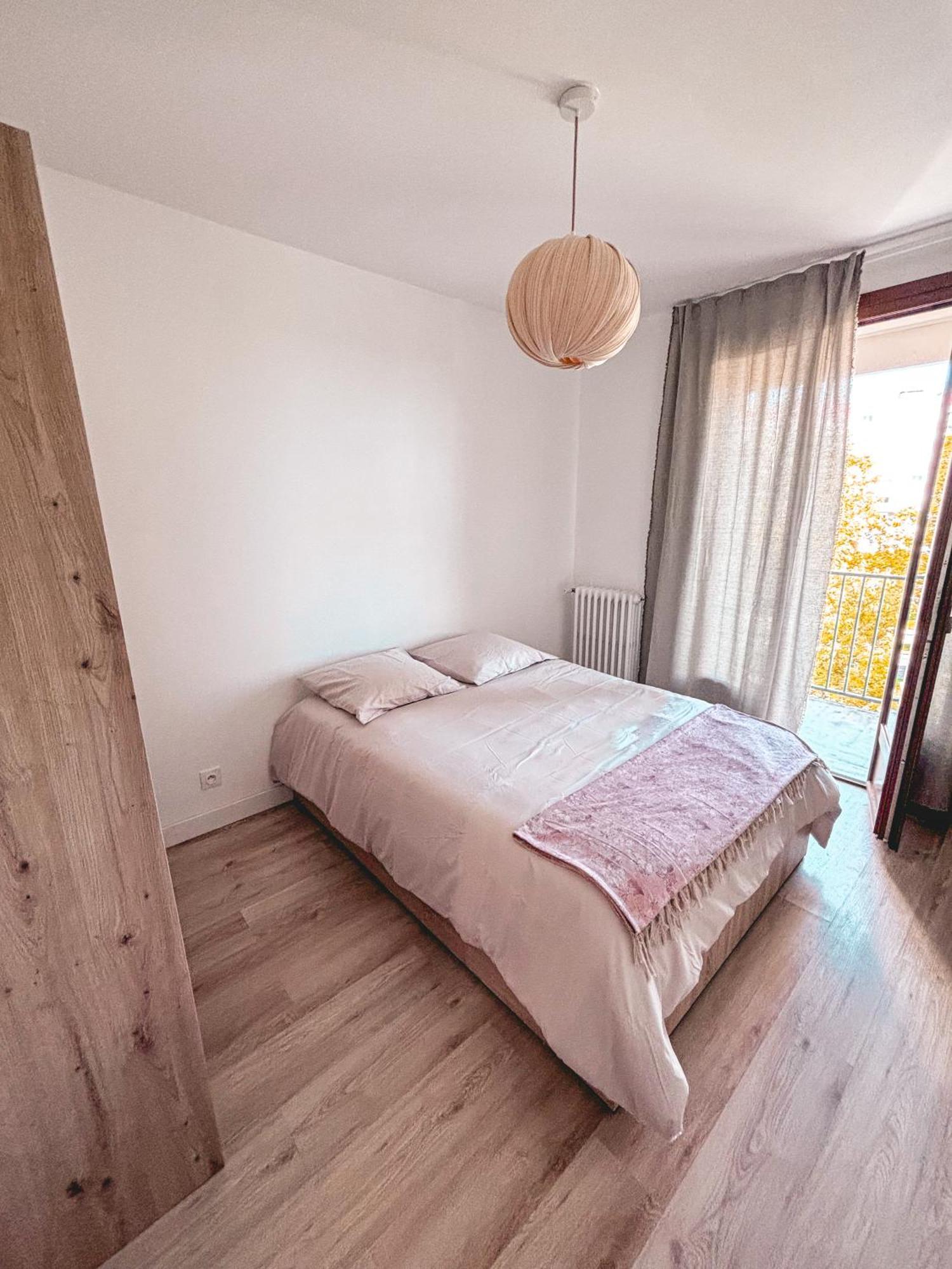 Appartement 79M2 Proche Airbus Tout Confort Lumineux 2 Chambres, 1 Bureau コロミエ エクステリア 写真